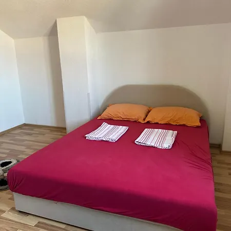 Apartman Lida * Izacic
